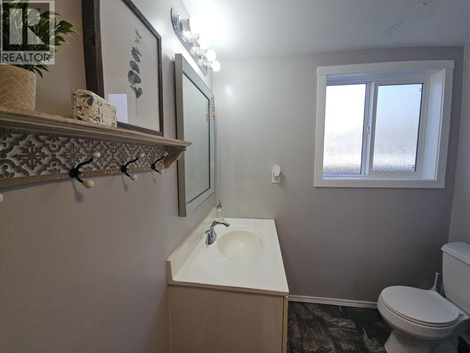 5684 Wabi Estates, Chetwynd, British Columbia  V0C 1J0 - Photo 67 - 10384140