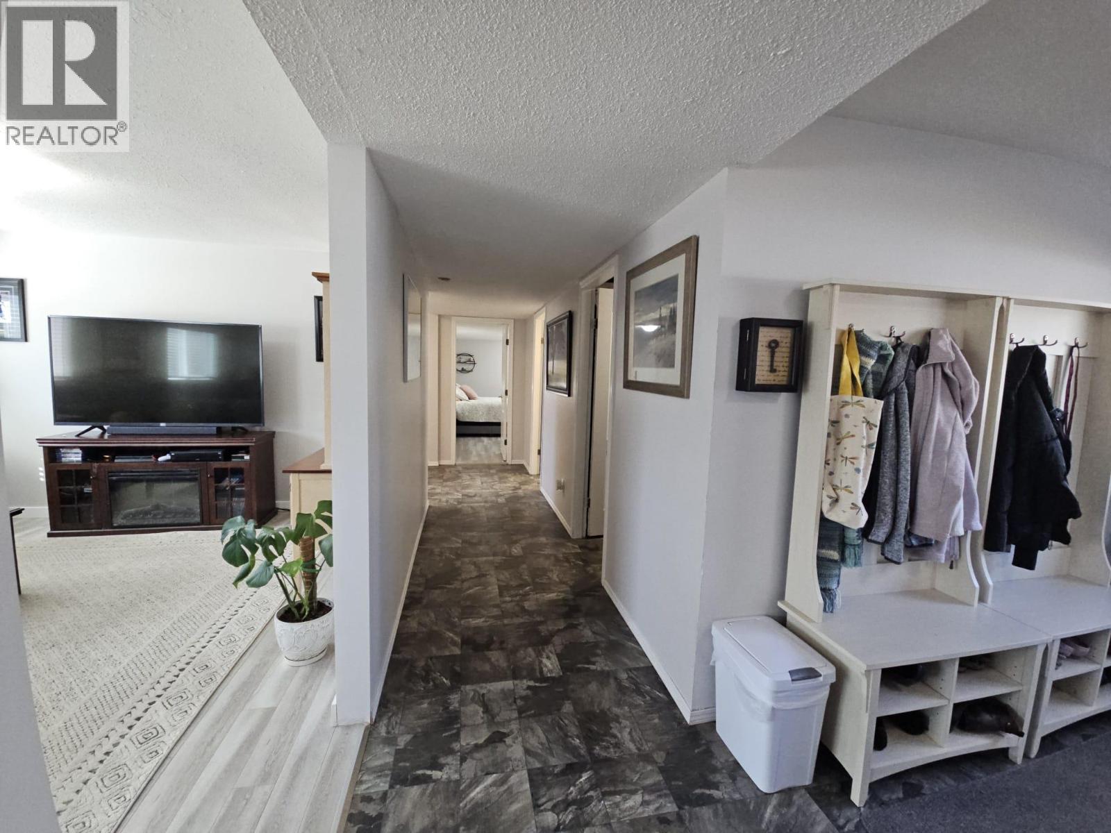 5684 Wabi Estates, Chetwynd, British Columbia  V0C 1J0 - Photo 55 - 10384140