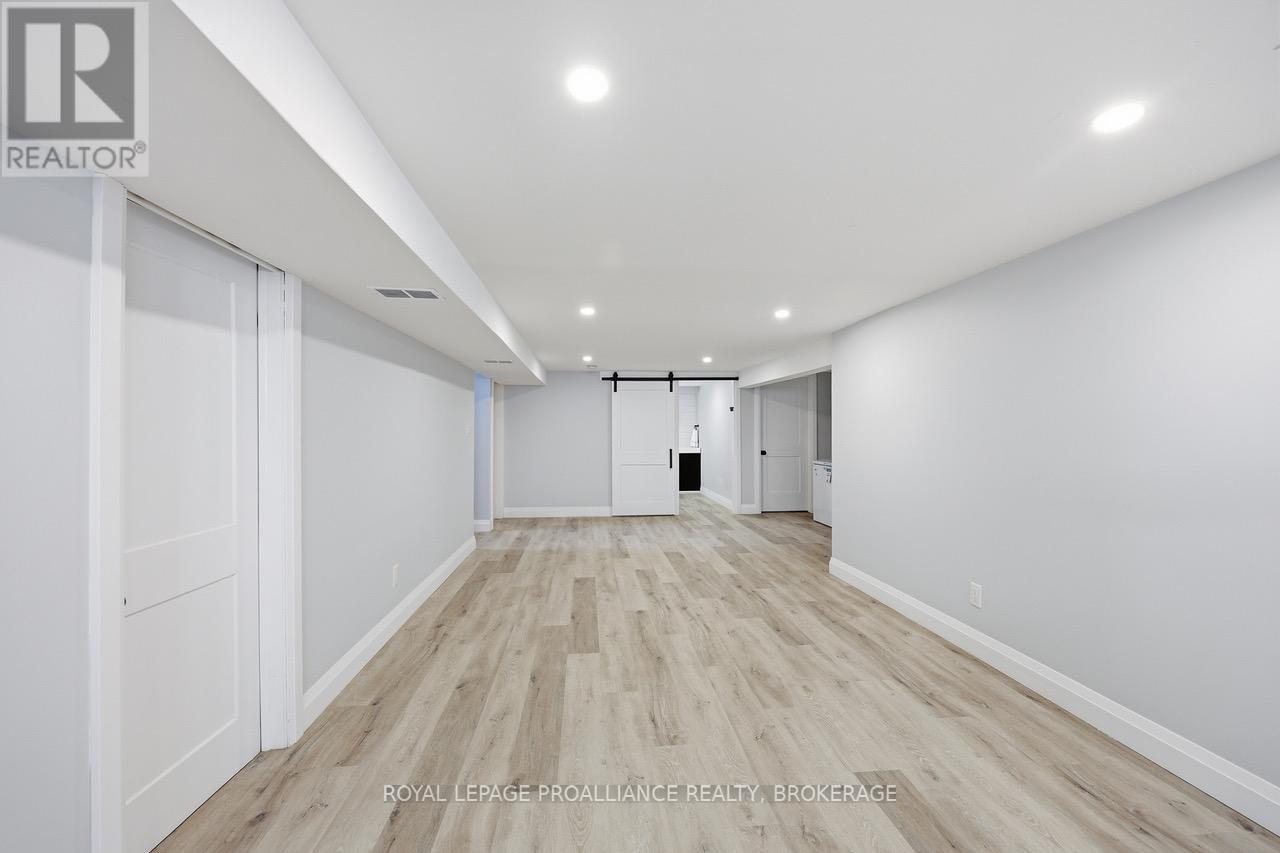 39 Howard Crescent, Kingston, Ontario  K7M 3C7 - Photo 27 - X13035536