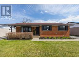 39 HOWARD CRESCENT, Kingston, Ontario