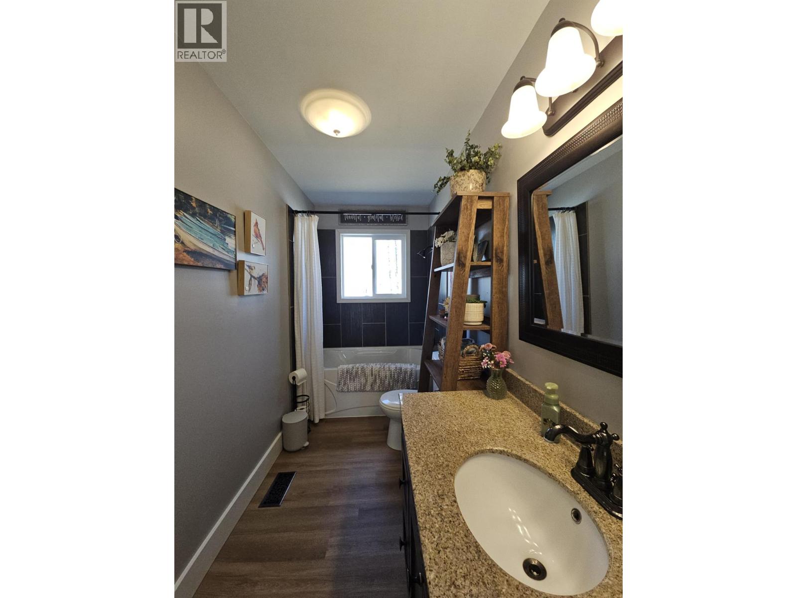 5684 Wabi Estates, Chetwynd, British Columbia  V0C 1J0 - Photo 39 - 10384140