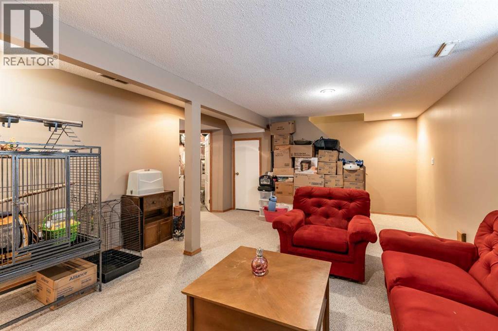 2, 128 3 Street Ne, Redcliff, Alberta  T0J 2P0 - Photo 36 - A2304388