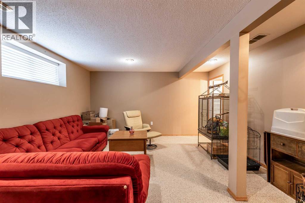 2, 128 3 Street Ne, Redcliff, Alberta  T0J 2P0 - Photo 35 - A2304388