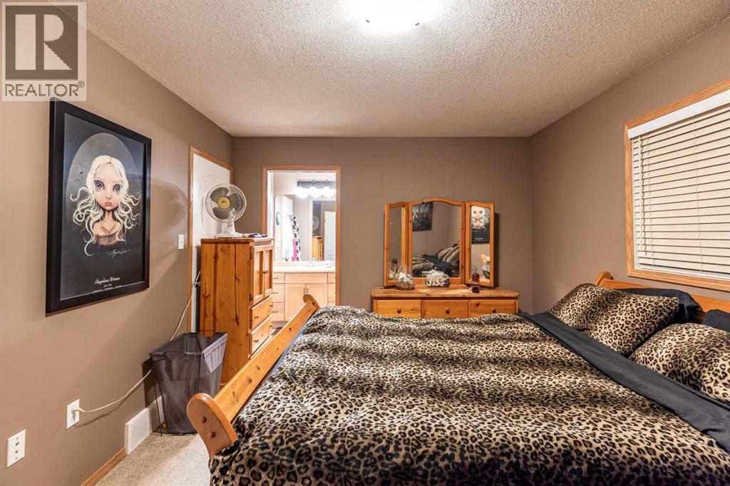 2, 128 3 Street Ne, Redcliff, Alberta  T0J 2P0 - Photo 26 - A2304388