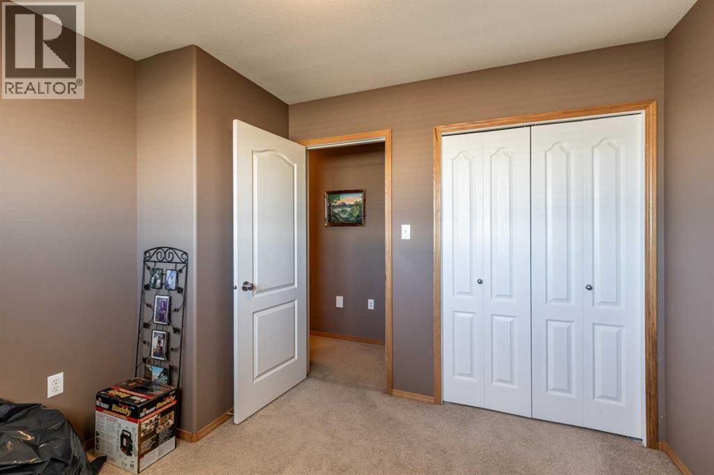 2, 128 3 Street Ne, Redcliff, Alberta  T0J 2P0 - Photo 33 - A2304388