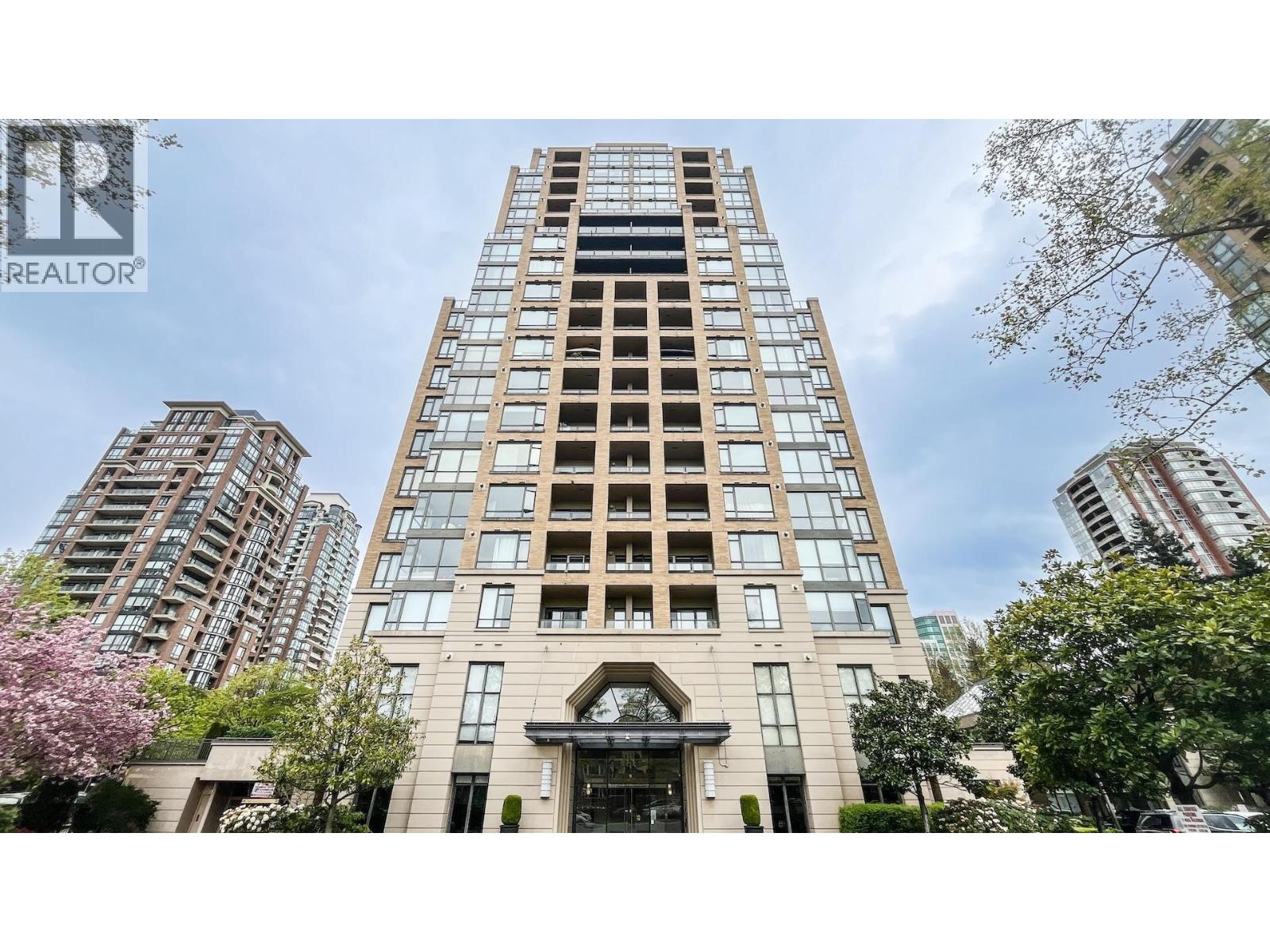 301 7368 Sandborne Avenue, Burnaby, British Columbia  V3N 5C5 - Photo 5 - R3114029