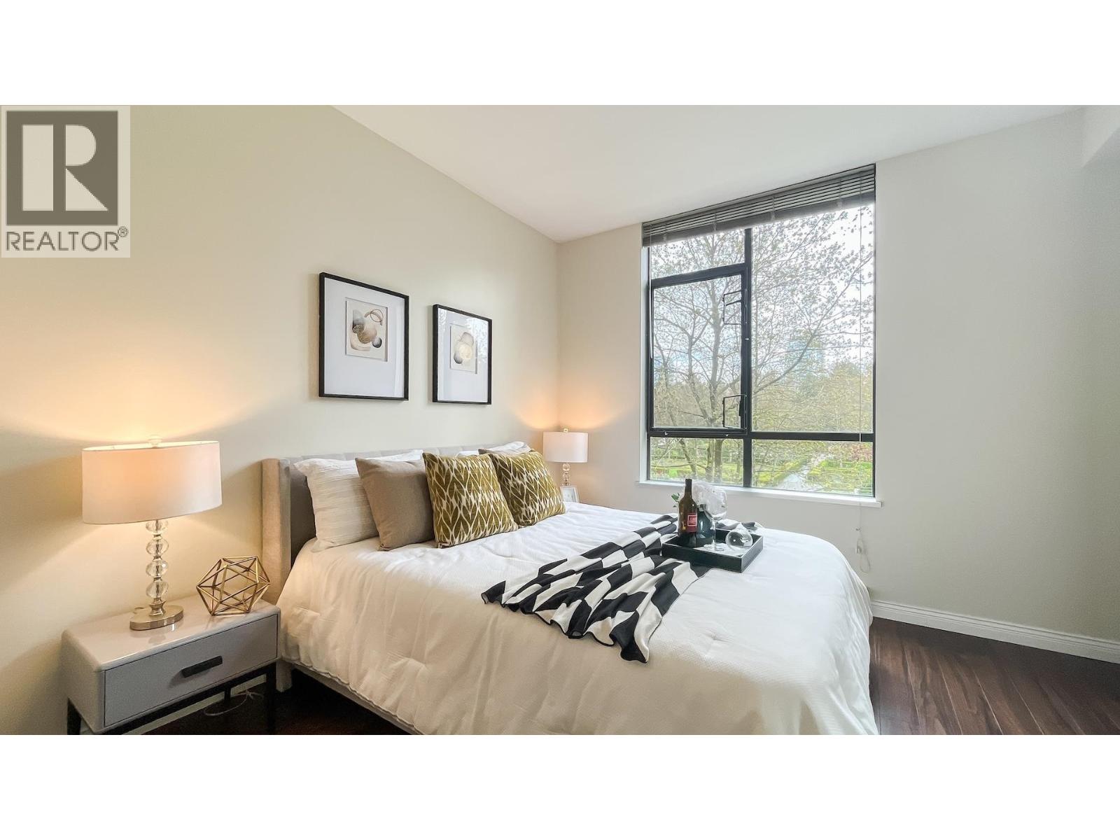 301 7368 Sandborne Avenue, Burnaby, British Columbia  V3N 5C5 - Photo 13 - R3114029