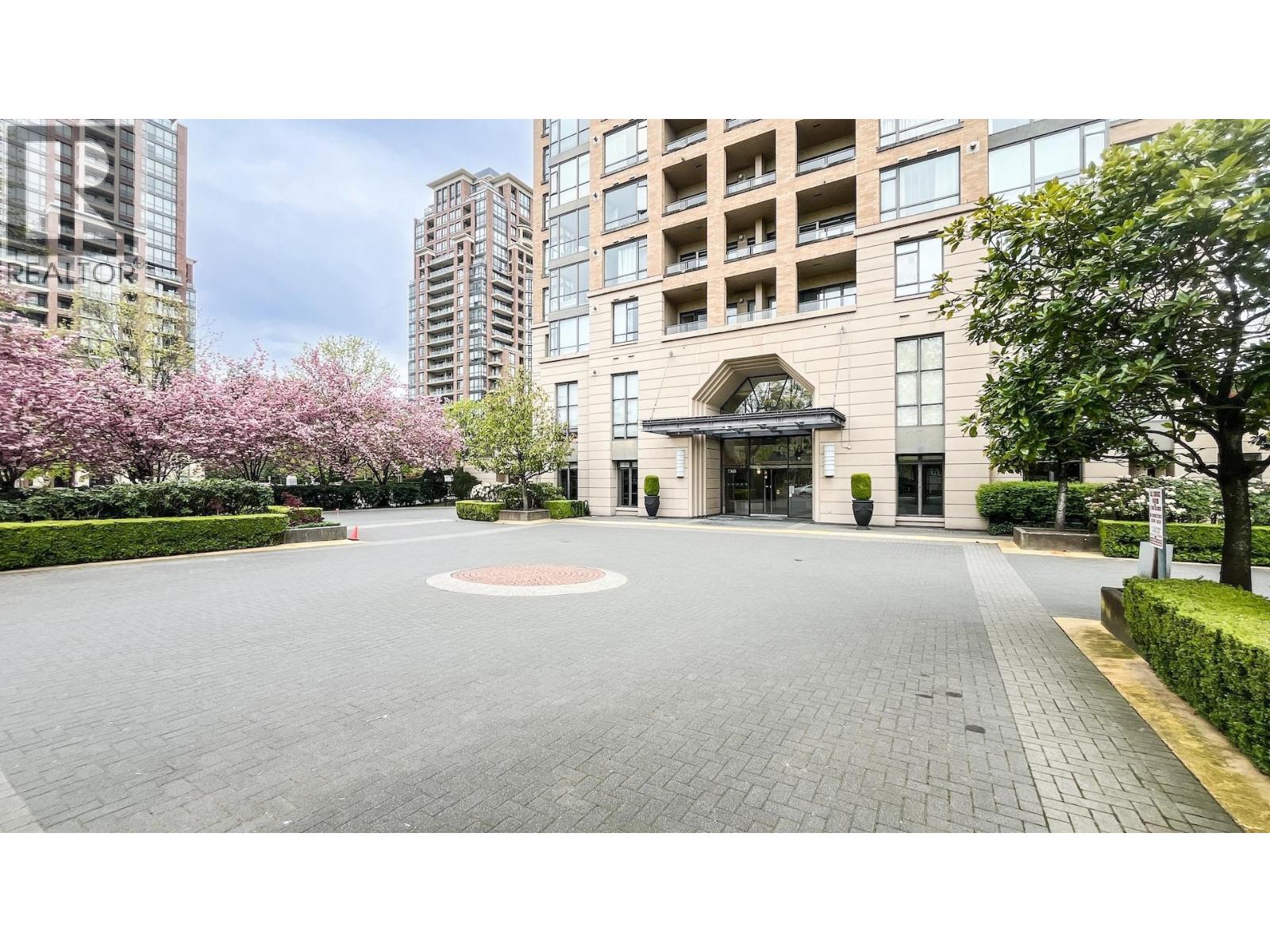 301 7368 Sandborne Avenue, Burnaby, British Columbia  V3N 5C5 - Photo 4 - R3114029