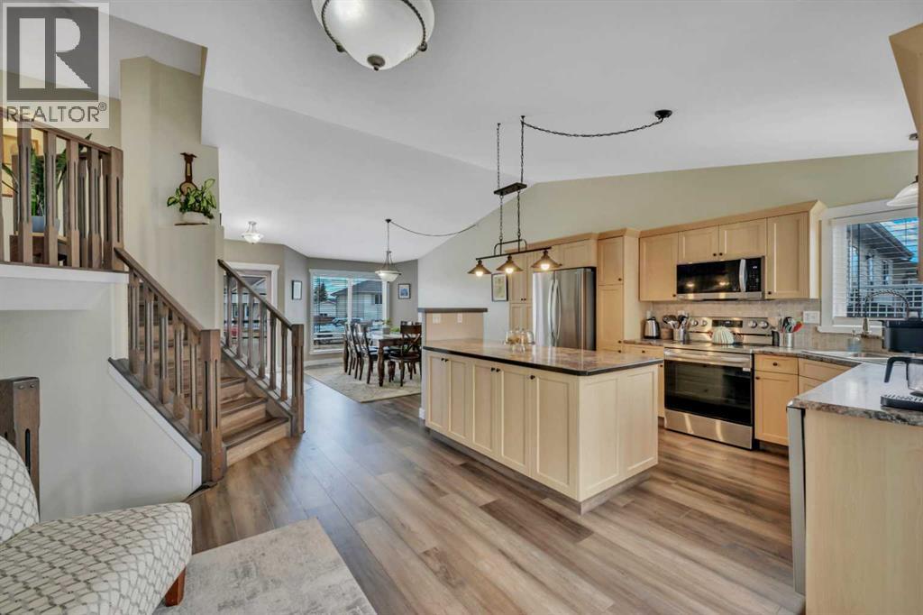 88 Premiere Crescent, Blackfalds, Alberta  T4M 0E5 - Photo 4 - A2303501