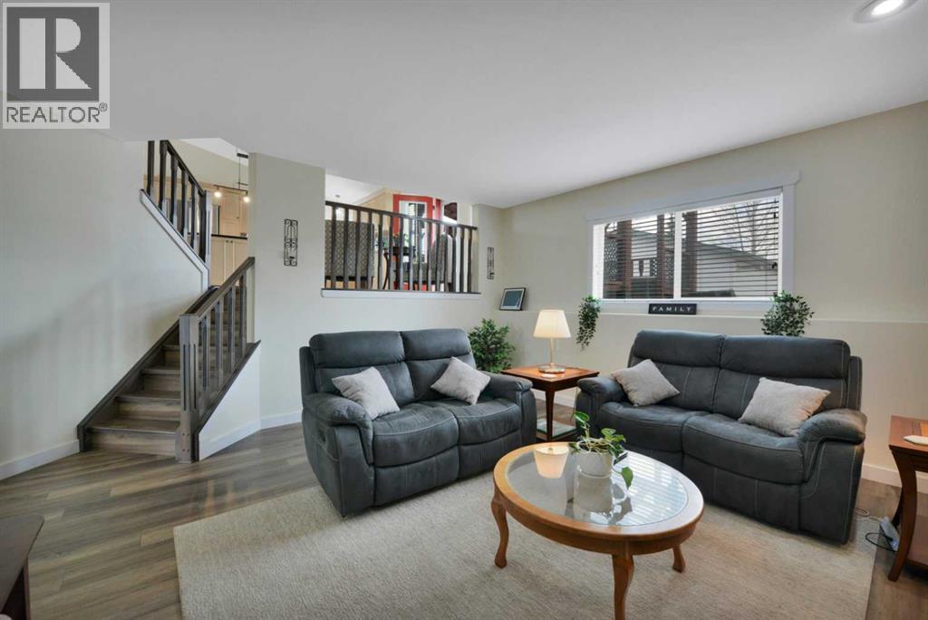 88 Premiere Crescent, Blackfalds, Alberta  T4M 0E5 - Photo 28 - A2303501