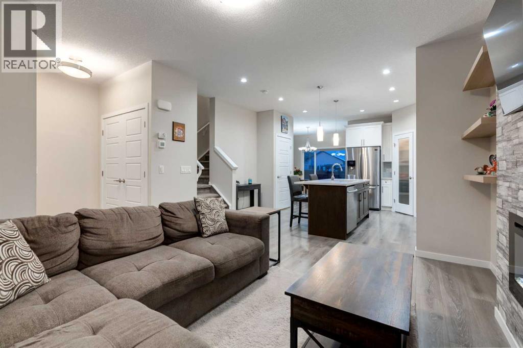 123 Drake Landing Loop, Okotoks, Alberta  T1S 0H4 - Photo 7 - A2301815