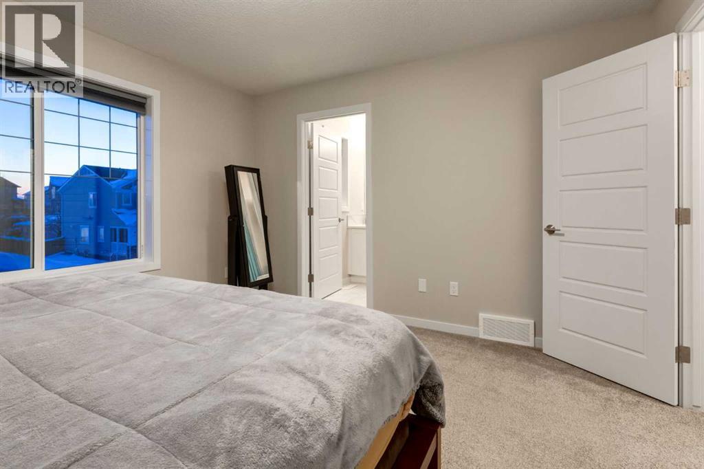 123 Drake Landing Loop, Okotoks, Alberta  T1S 0H4 - Photo 24 - A2301815