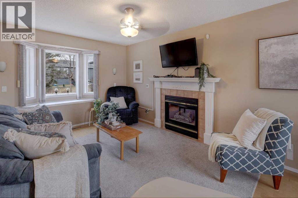 135 Coverdale Court NE, Calgary, Alberta  T3K 4J7 - Photo 5 - A2303594