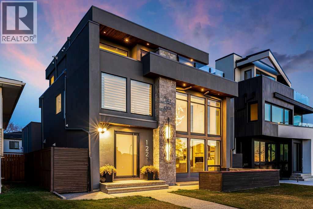 122 13 Street NE, Calgary, Alberta