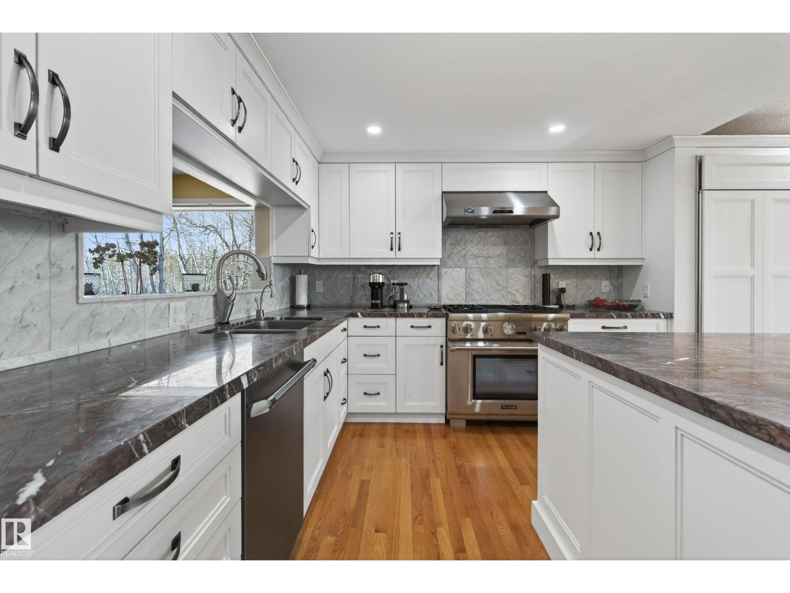 76 Willow Wy Nw, Edmonton, Alberta  T5T 1C8 - Photo 14 - E4483728