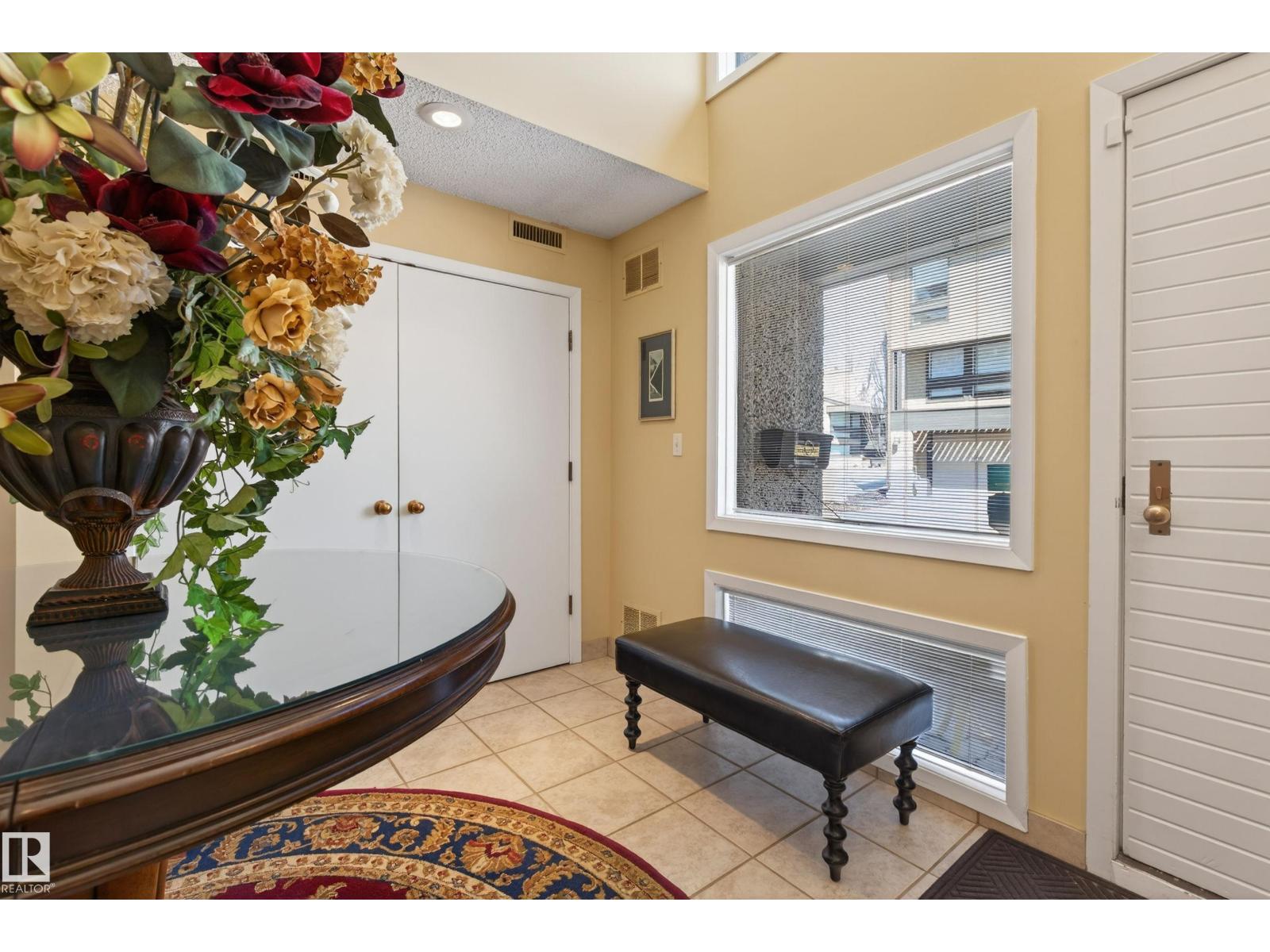 76 Willow Wy Nw, Edmonton, Alberta  T5T 1C8 - Photo 3 - E4483728