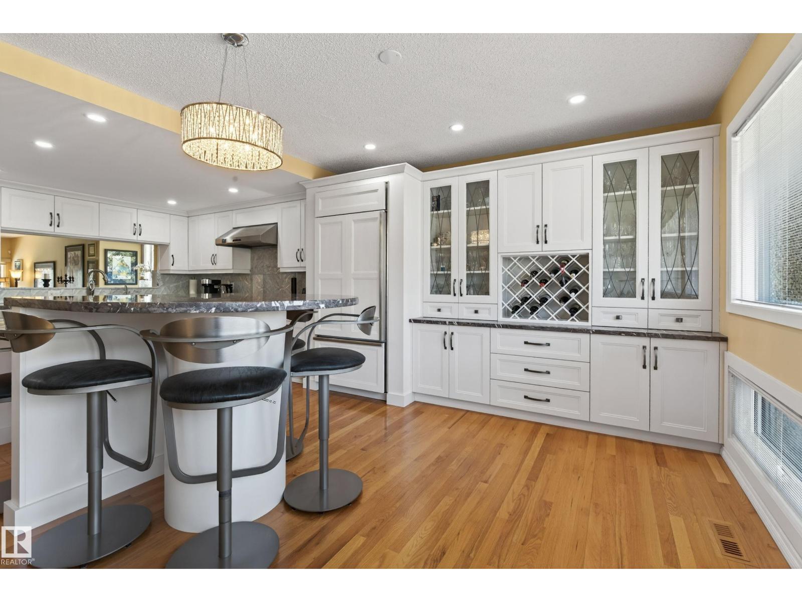 76 Willow Wy Nw, Edmonton, Alberta  T5T 1C8 - Photo 9 - E4483728