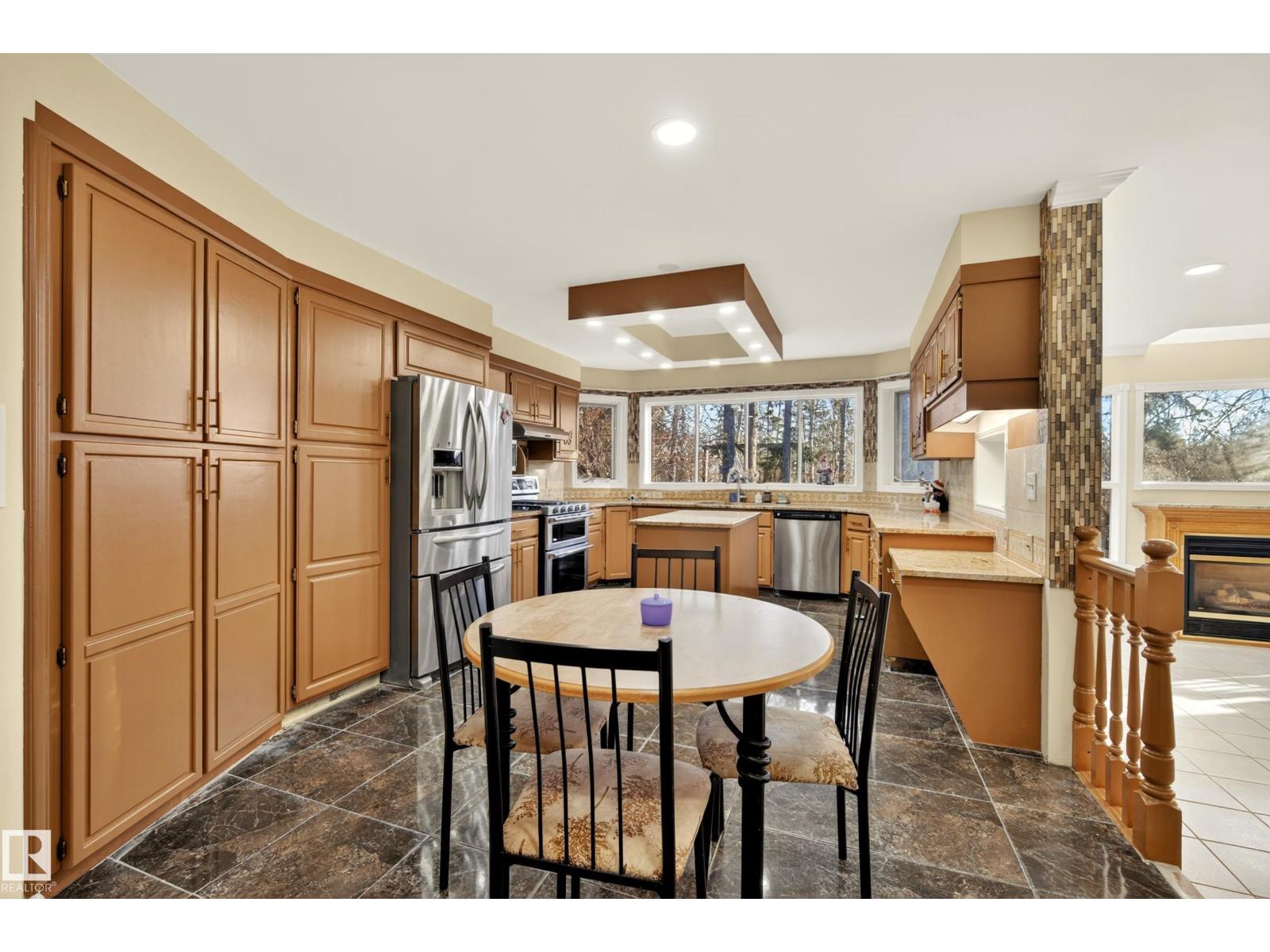 33 Glen Meadow Cr, St. Albert, Alberta  T8N 3A2 - Photo 11 - E4483731