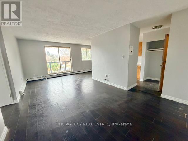 302 - 76 Vanier Drive, Chatham-Kent, Ontario  N7L 2T2 - Photo 4 - X13035454