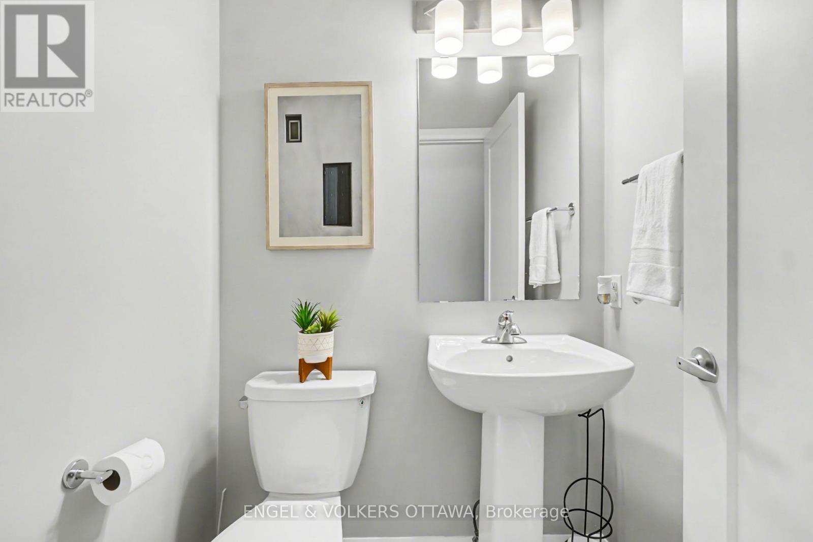 57 Mandevilla Crescent, Ottawa, Ontario  K1T 0Y2 - Photo 15 - X13035452