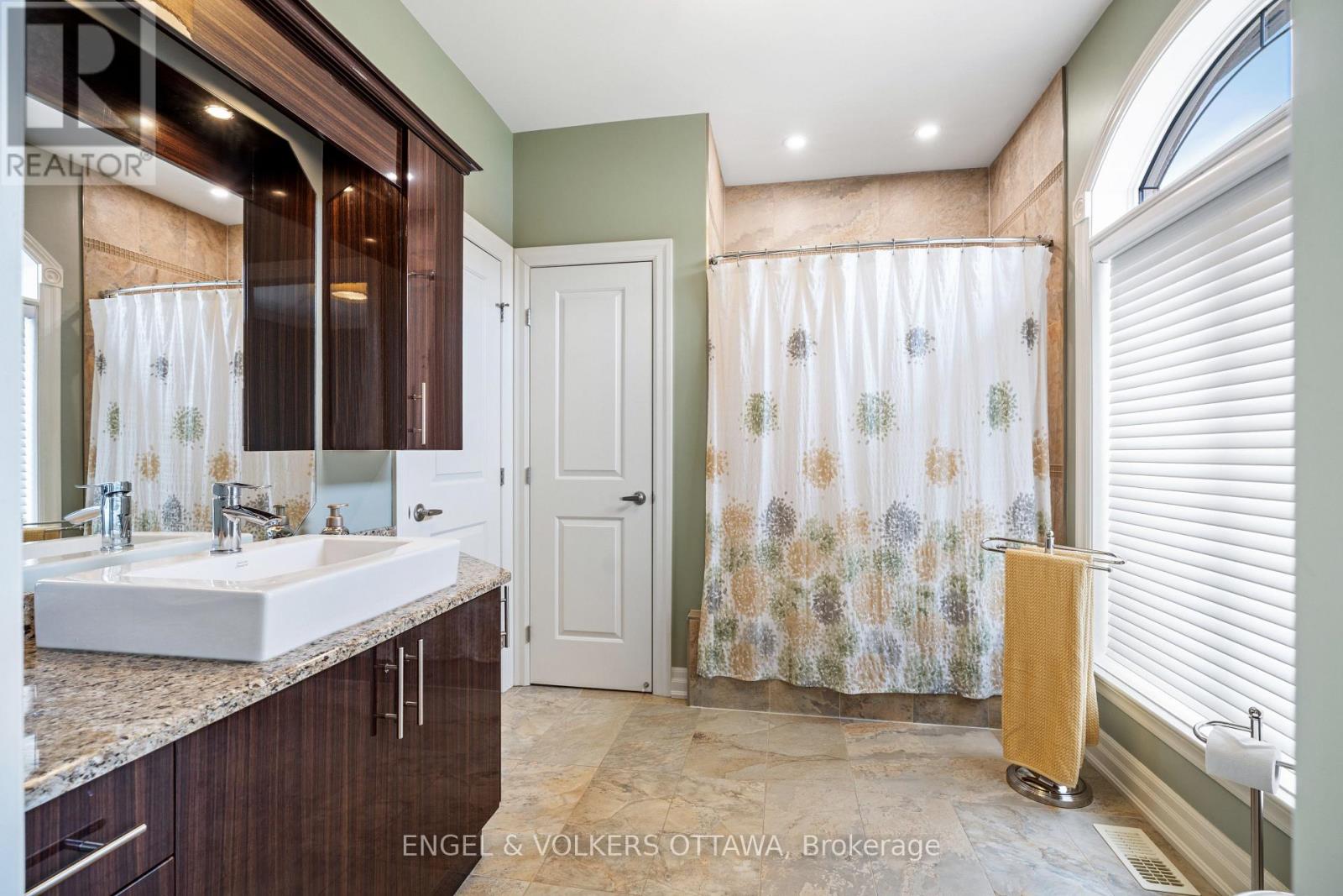 6652 Pebble Trail Way, Ottawa, Ontario  K4P 0B6 - Photo 17 - X13035582