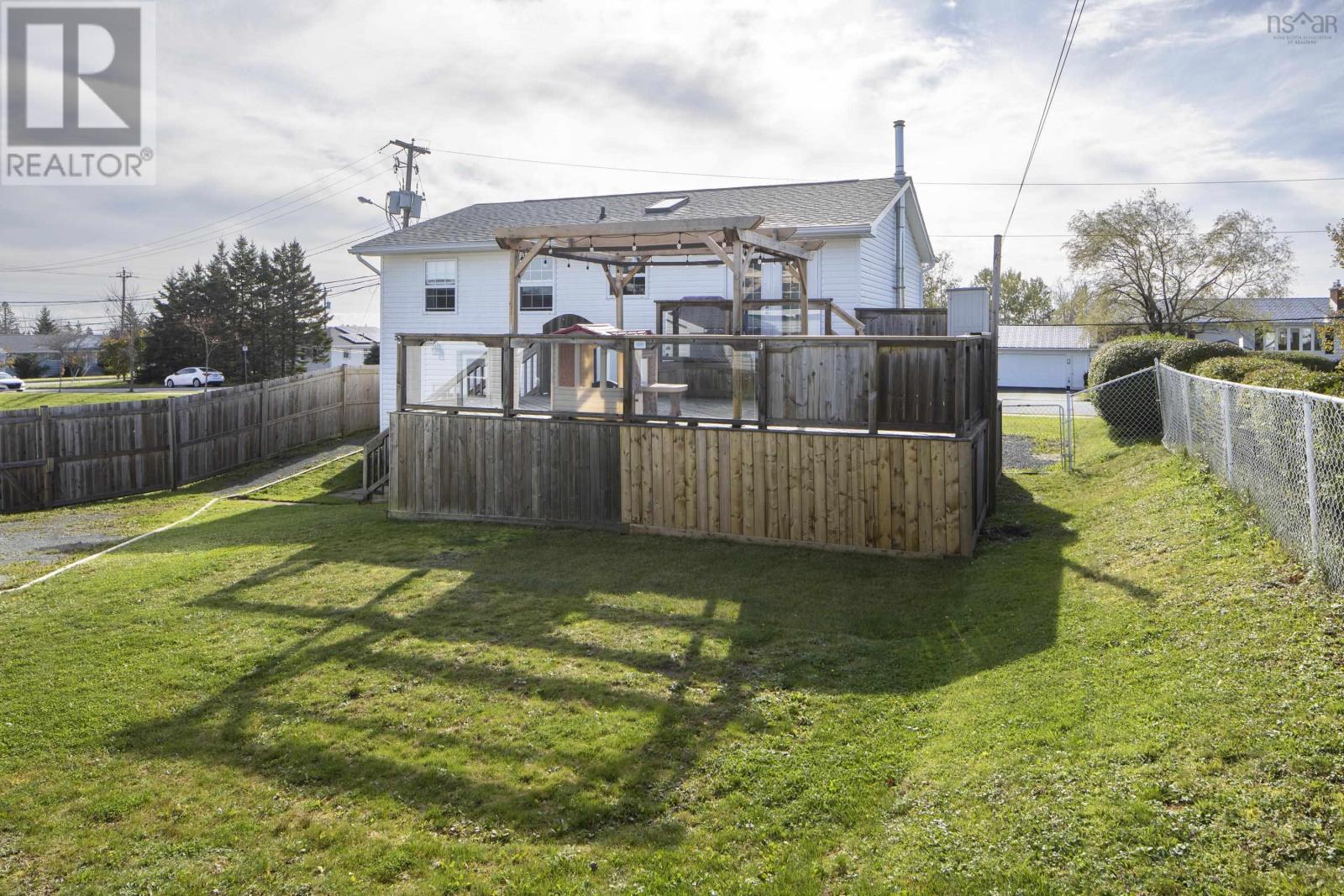 4 Evergreen Drive, Cole Harbour, Nova Scotia  B2W 4A7 - Photo 21 - 202608368