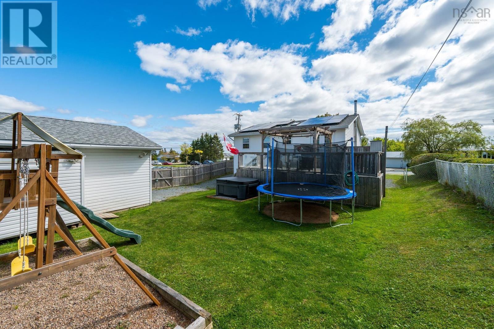 4 Evergreen Drive, Cole Harbour, Nova Scotia  B2W 4A7 - Photo 22 - 202608368