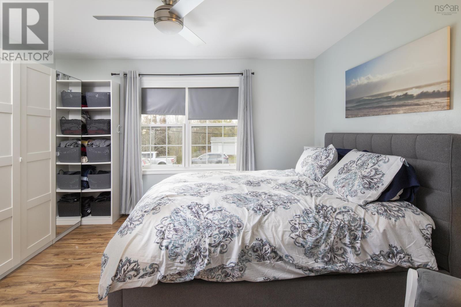 4 Evergreen Drive, Cole Harbour, Nova Scotia  B2W 4A7 - Photo 8 - 202608368