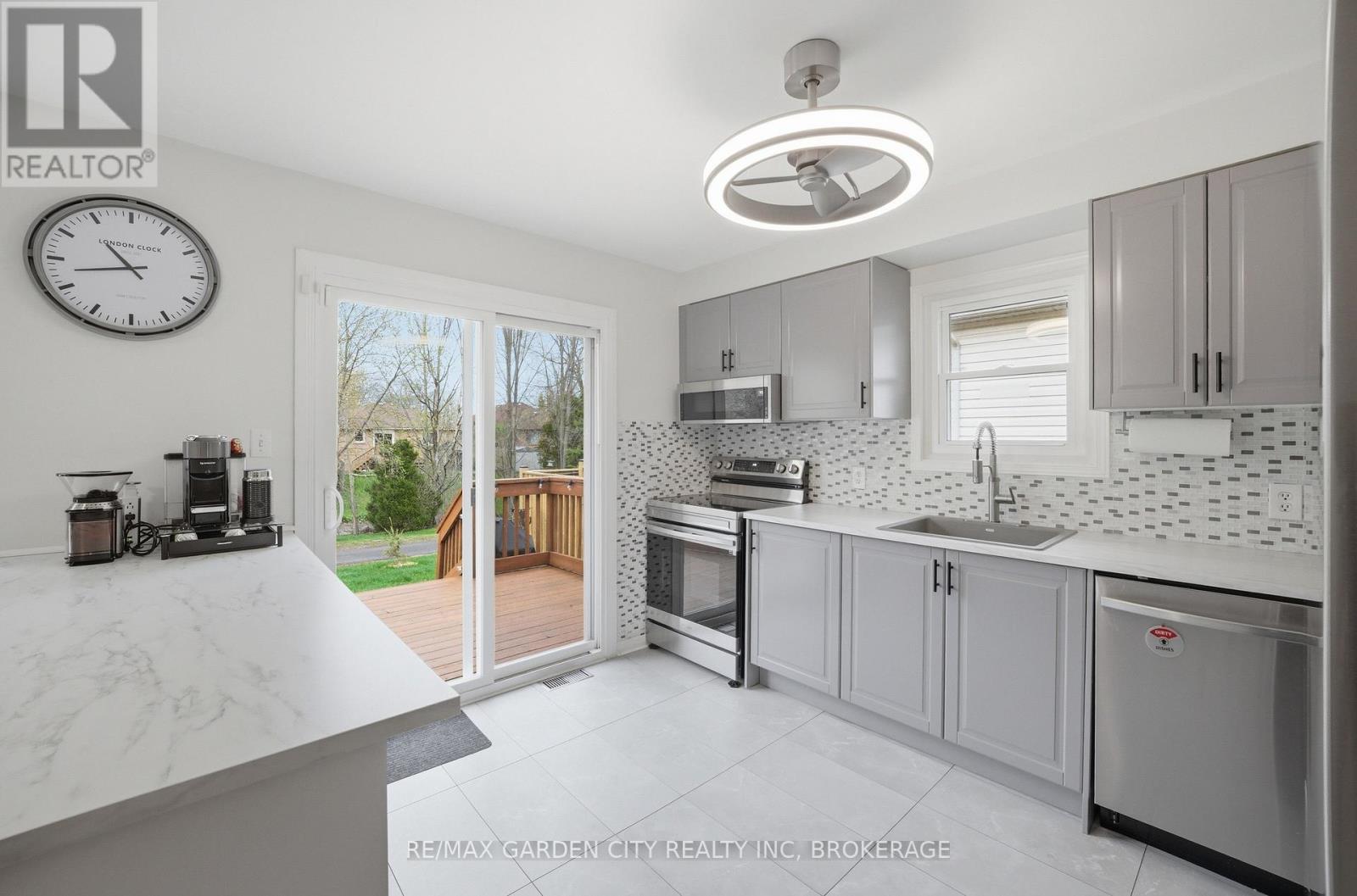 42 Jackson Court W, Welland, Ontario  L3C 7G2 - Photo 15 - X13035460