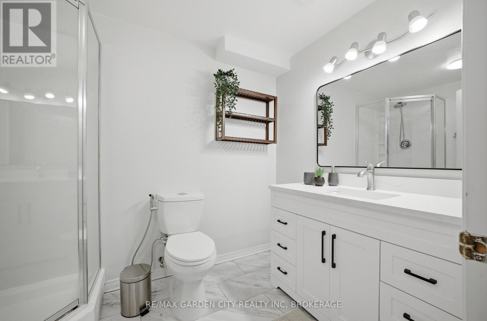 42 Jackson Court W, Welland, Ontario  L3C 7G2 - Photo 19 - X13035460