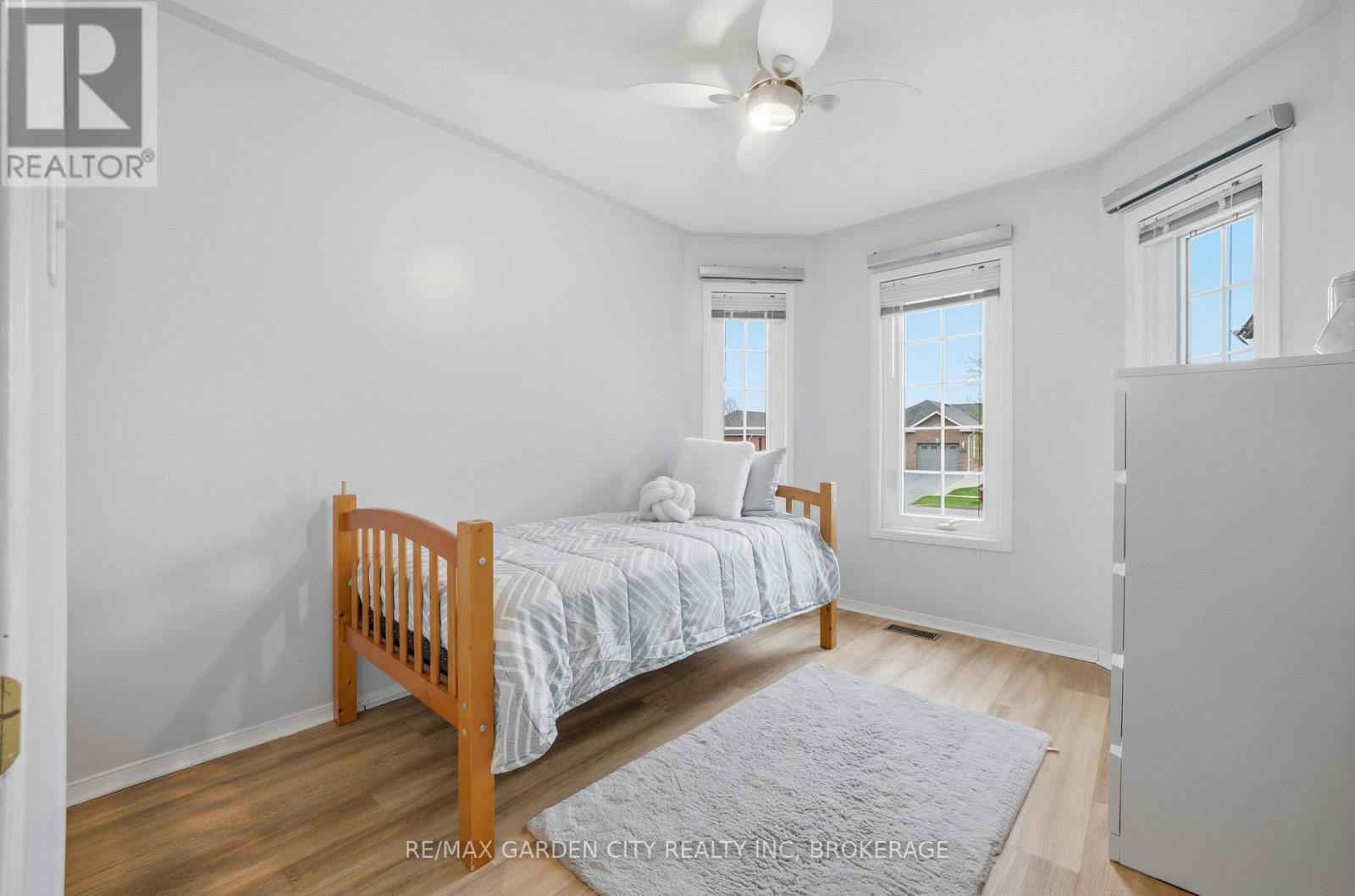 42 Jackson Court W, Welland, Ontario  L3C 7G2 - Photo 6 - X13035460