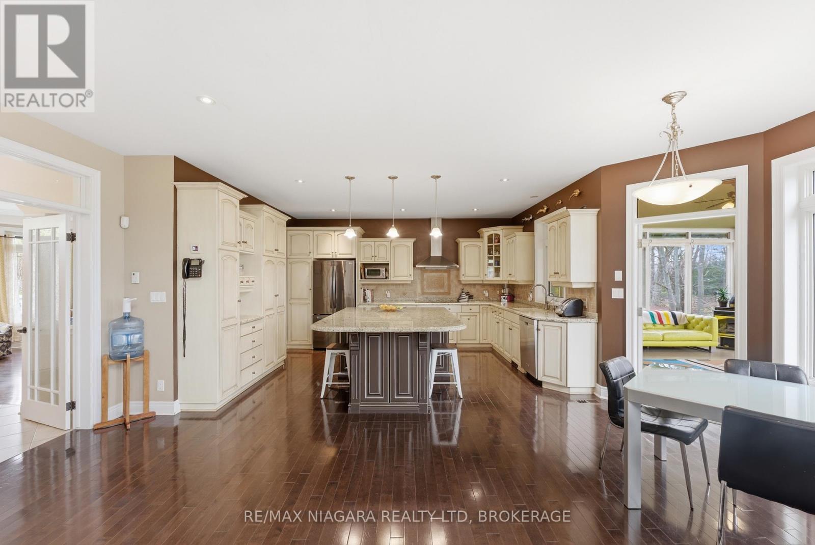 52 Scullers Way W, St. Catharines, Ontario  L2N 7T6 - Photo 6 - X13035470