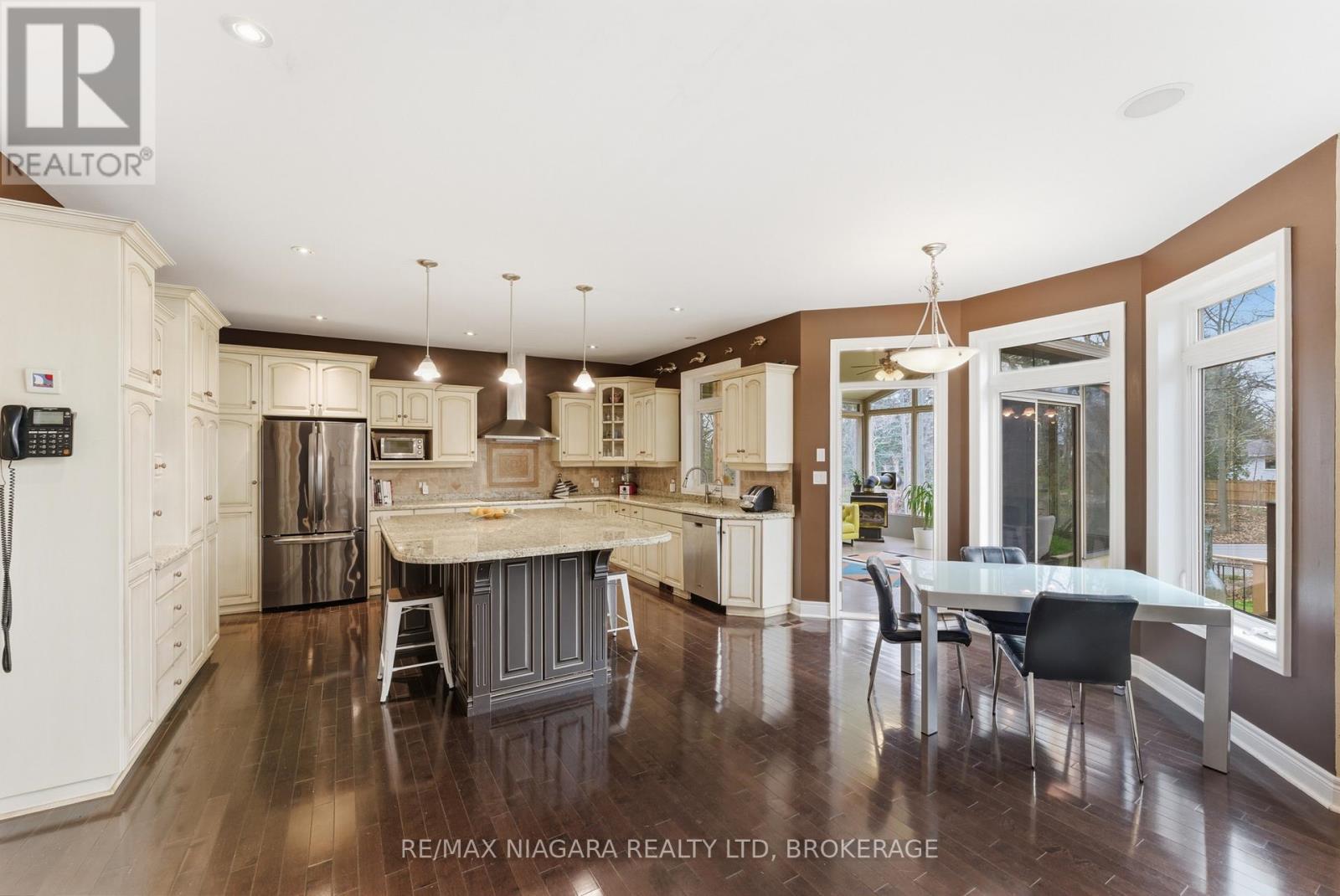 52 Scullers Way W, St. Catharines, Ontario  L2N 7T6 - Photo 8 - X13035470