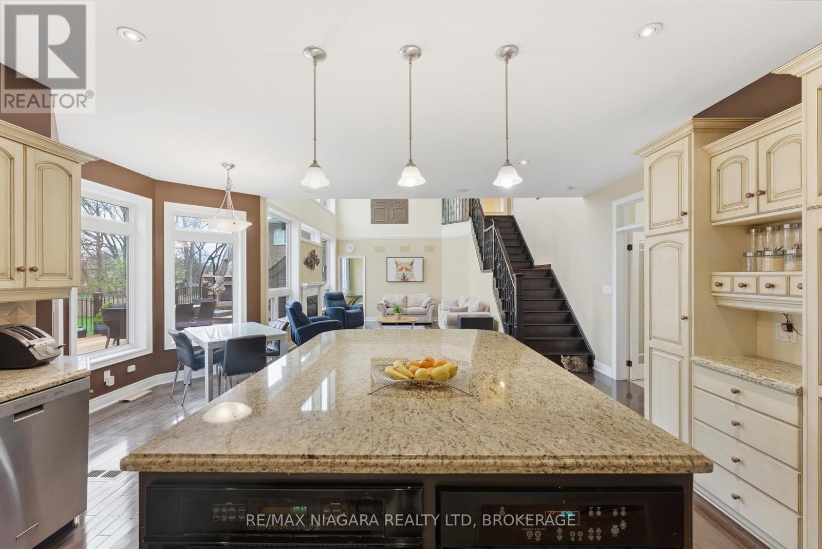 52 Scullers Way W, St. Catharines, Ontario  L2N 7T6 - Photo 9 - X13035470