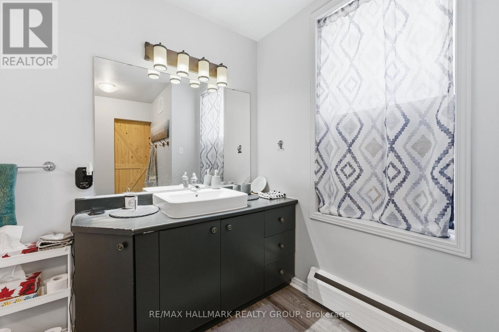 1042 King Street, Champlain, Ontario  K0B 1K0 - Photo 16 - X12637976