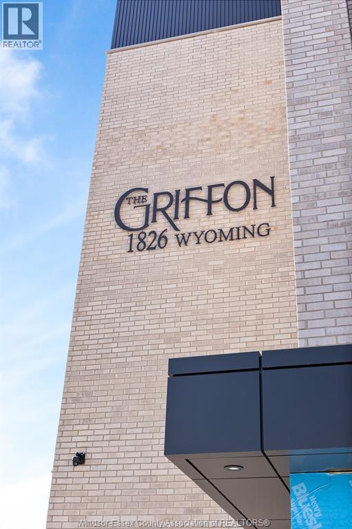 1826 WYOMING AVENUE Unit# 405, LaSalle, Ontario