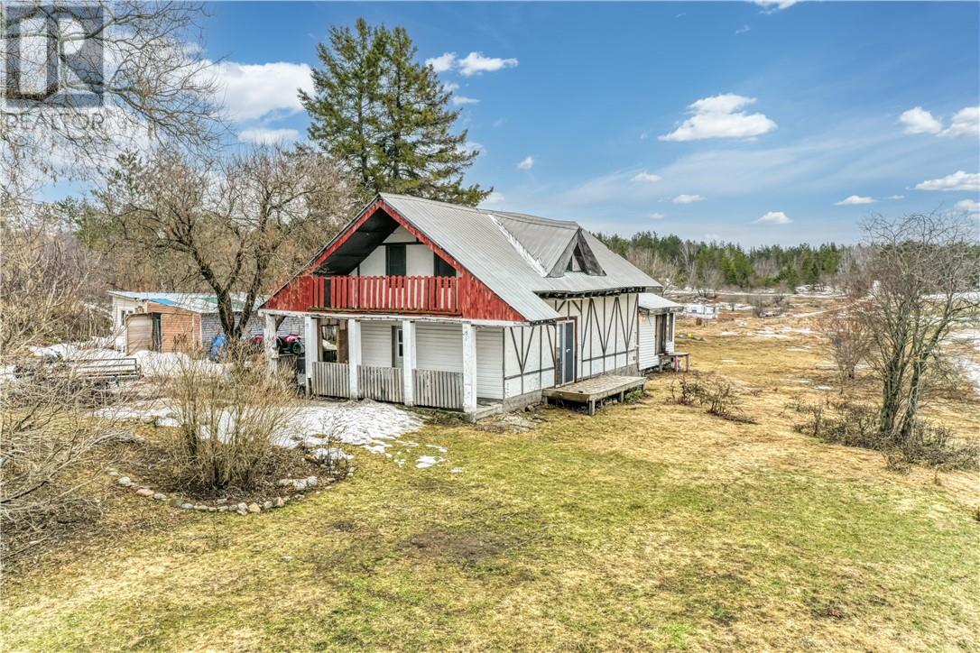 591 Northern Central, Hagar, Ontario  P0H 2N0 - Photo 1 - 2127170