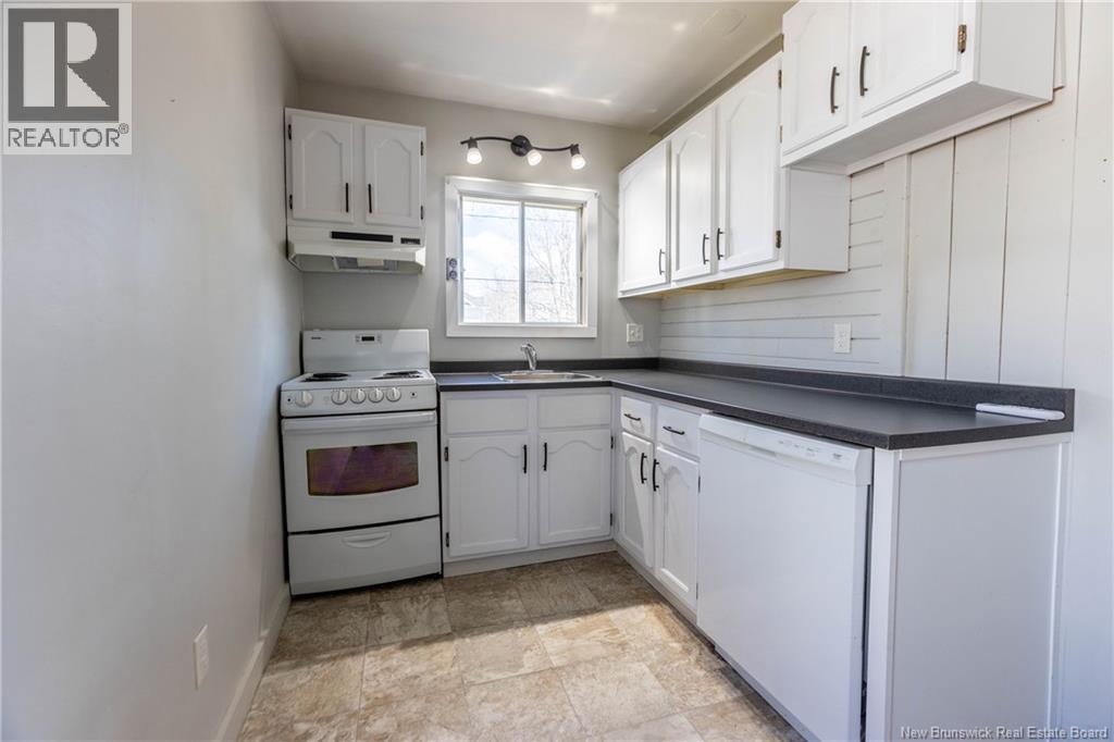 8 Estabrooks, Sackville, New Brunswick  E4L 3W7 - Photo 10 - NB137545
