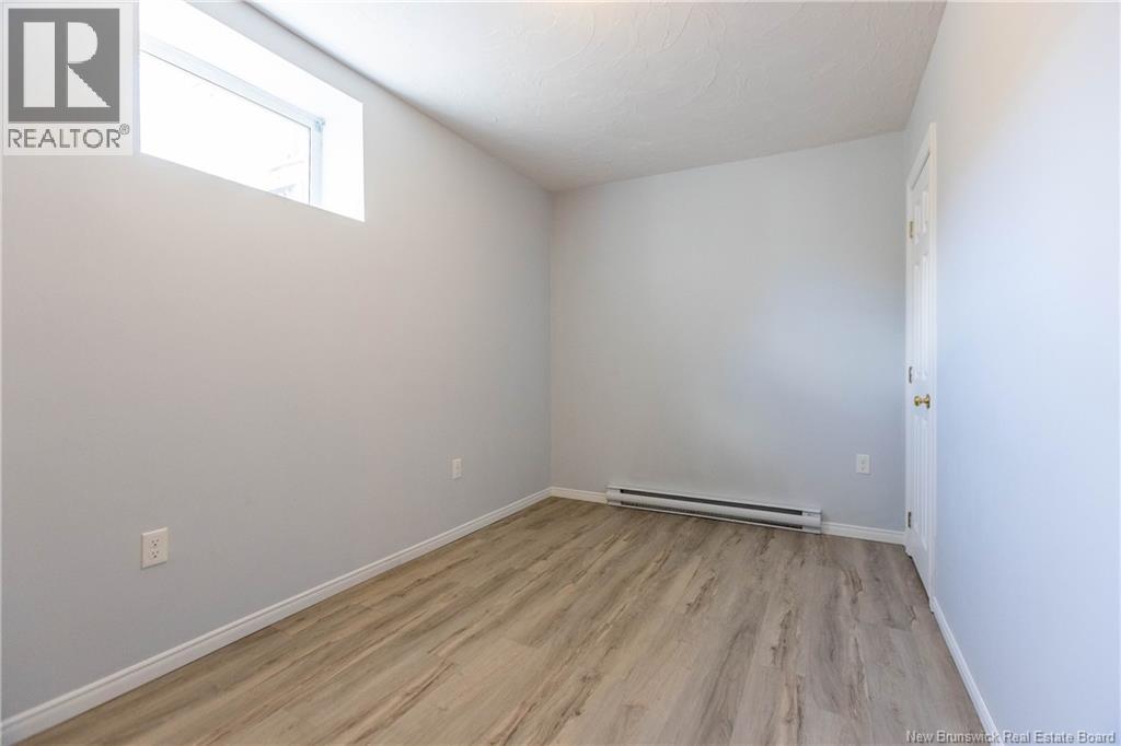 8 Estabrooks, Sackville, New Brunswick  E4L 3W7 - Photo 18 - NB137545