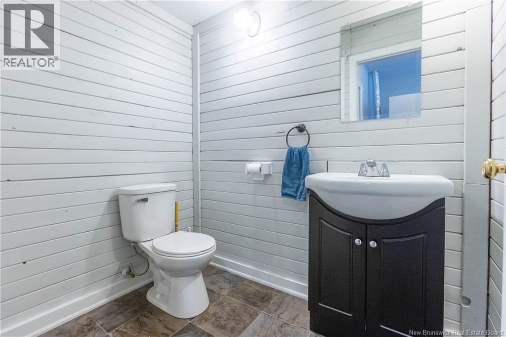 8 Estabrooks, Sackville, New Brunswick  E4L 3W7 - Photo 22 - NB137545