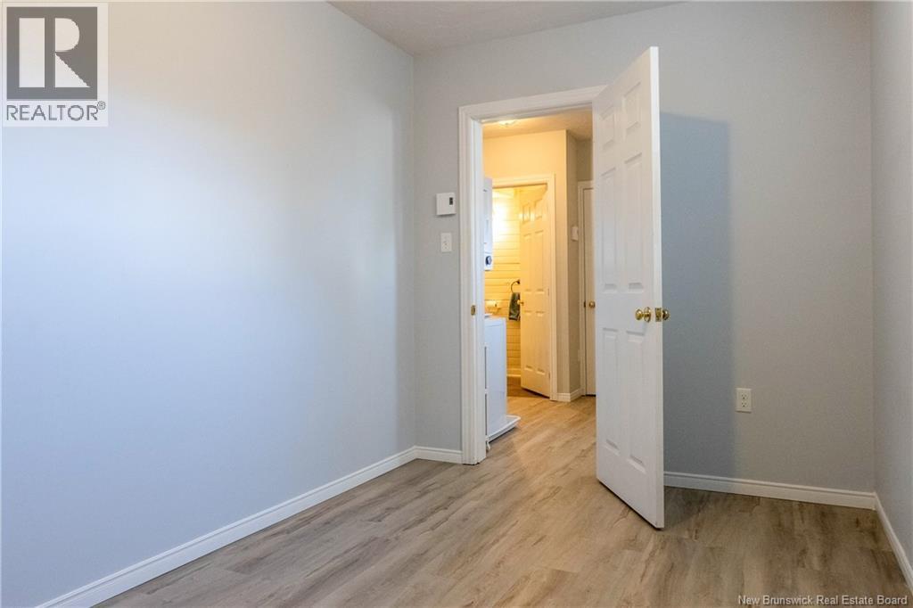 8 Estabrooks, Sackville, New Brunswick  E4L 3W7 - Photo 19 - NB137545