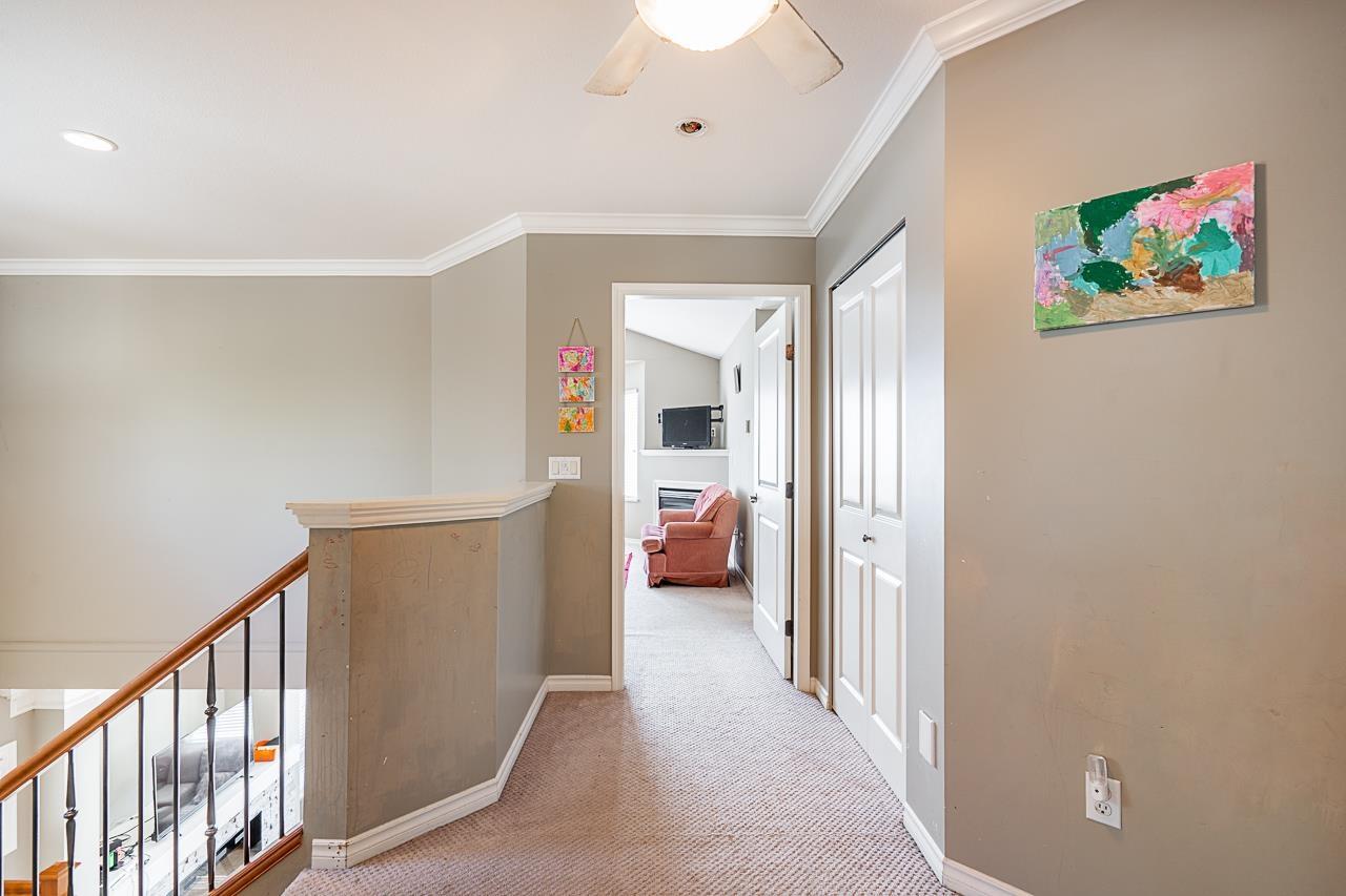 19654 69a Avenue, Langley, British Columbia  V2Y 3A6 - Photo 13 - R3114765