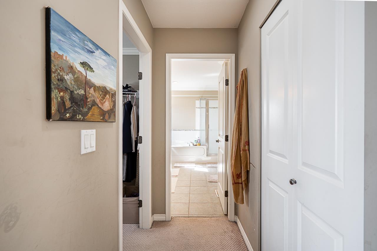 19654 69a Avenue, Langley, British Columbia  V2Y 3A6 - Photo 16 - R3114765