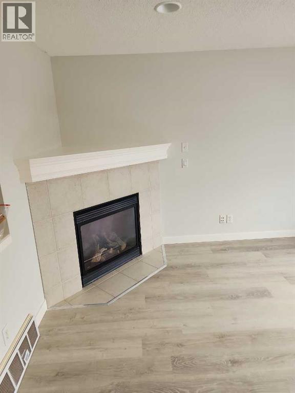 15 Tuscany Reserve Bay Nw, Calgary, Alberta  T3L 0A9 - Photo 7 - A2279905