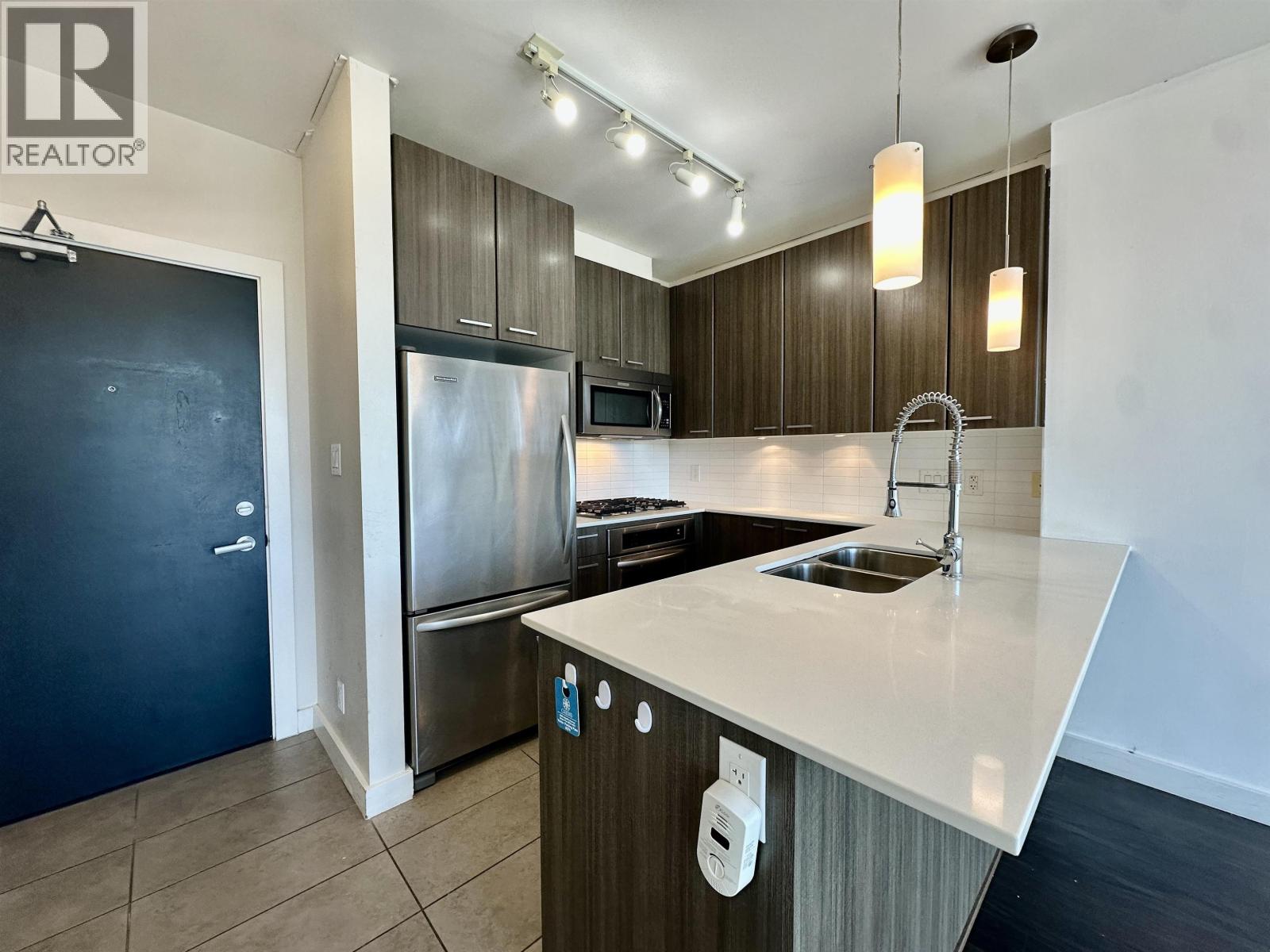 1708 2955 Atlantic Avenue, Coquitlam, British Columbia  V3B 0H9 - Photo 2 - R3114863