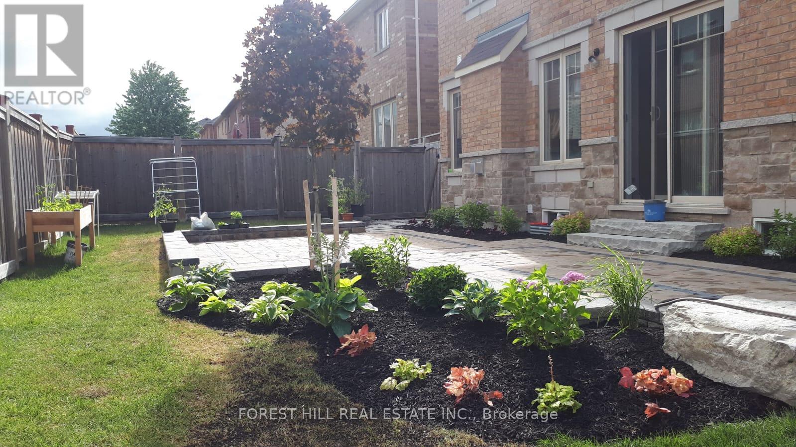 51 Farmhouse Crescent, Richmond Hill, Ontario  L4E 0M1 - Photo 39 - N13035420