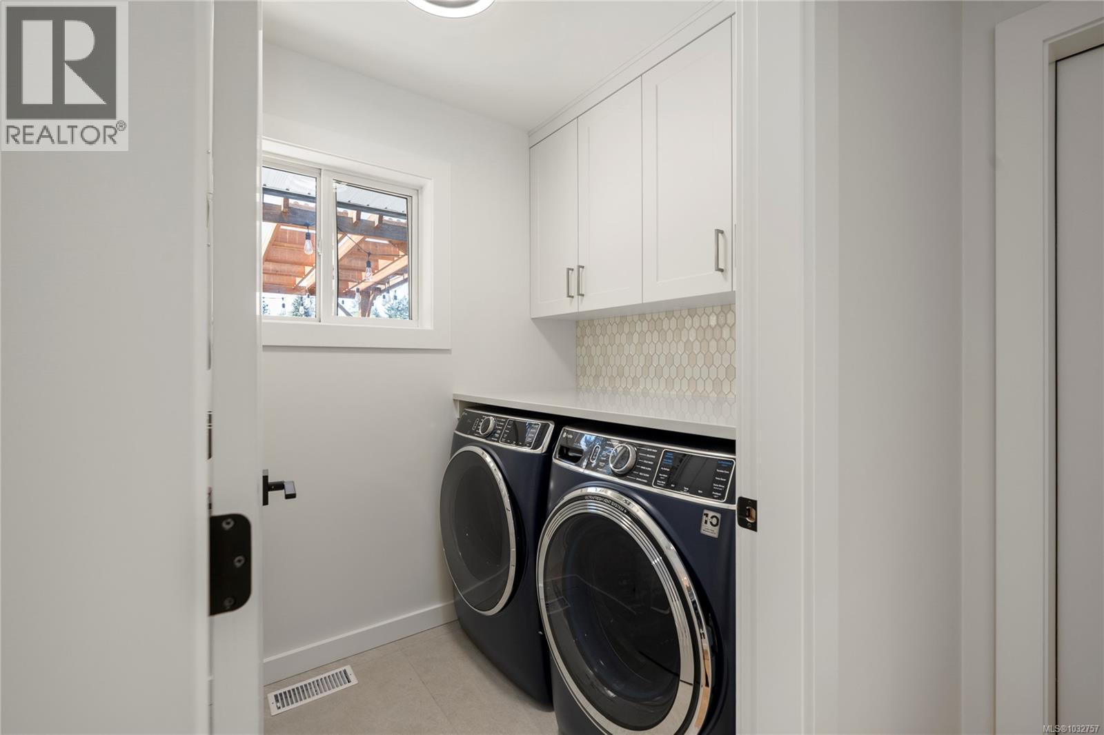 7131 Peterson Rd, Lantzville, British Columbia  V0R 2H0 - Photo 22 - 1032757