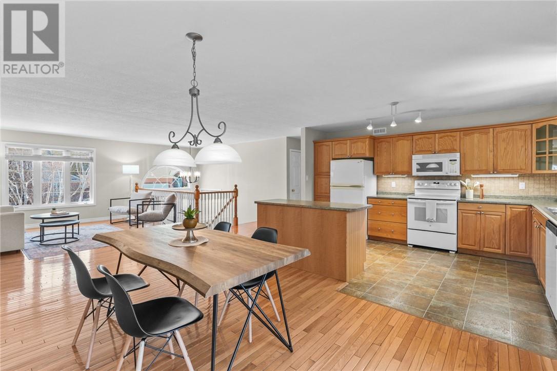 440 Harrison Drive, Sudbury, Ontario  P3E 5C9 - Photo 4 - 2127272