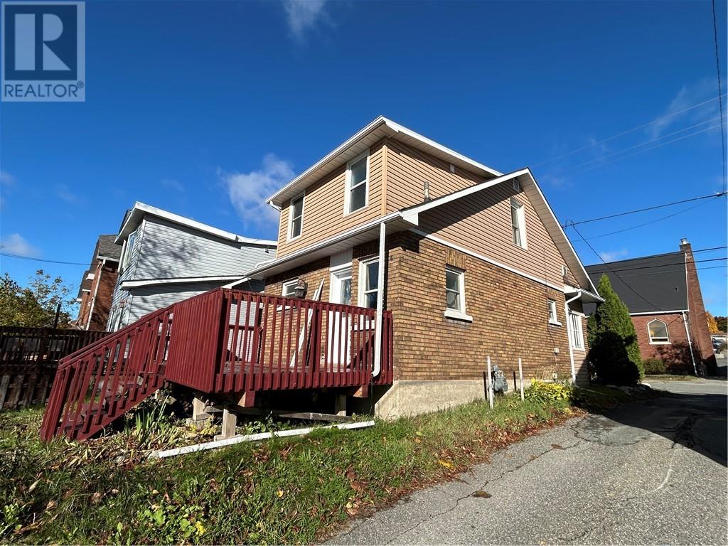 187 Jean Street, Greater Sudbury, Ontario  P3C 2R9 - Photo 2 - 2127271