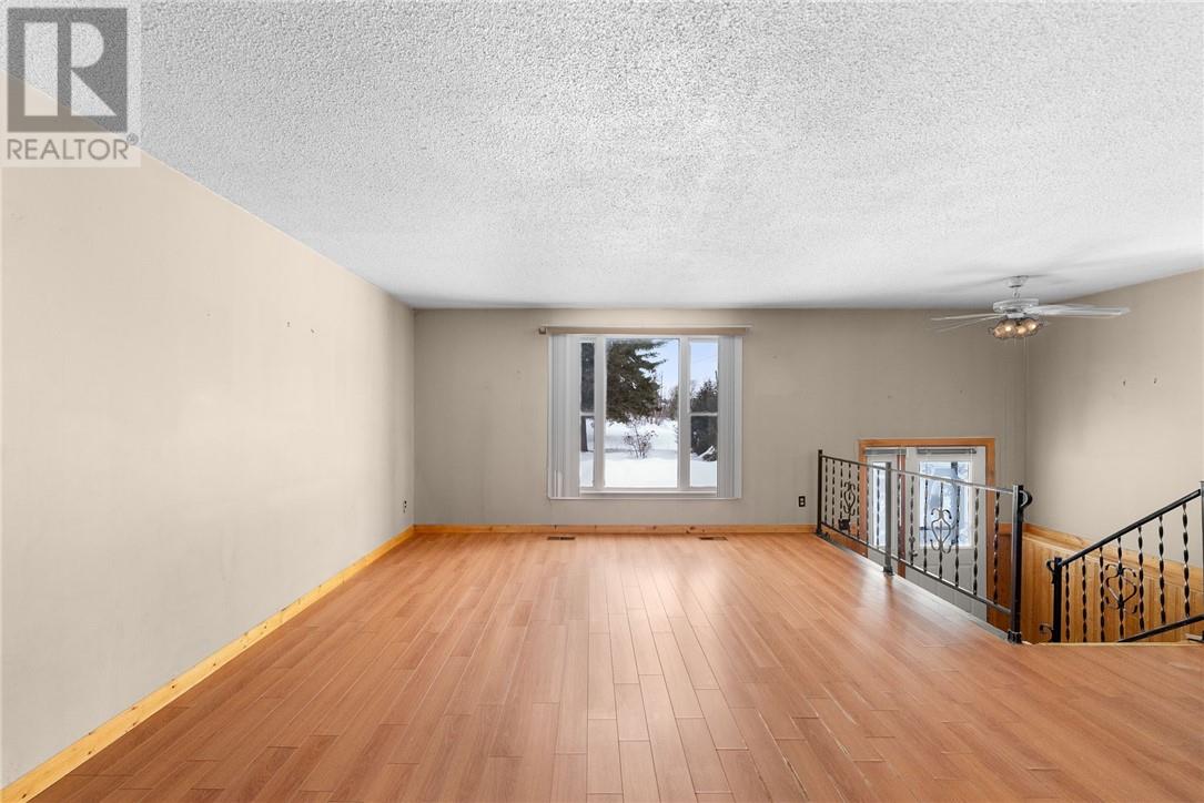 3665 Montpellier, Chelmsford, Ontario  P0M 1L0 - Photo 48 - 2126621